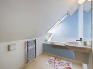 First floor family bathroom - click for photo gallery